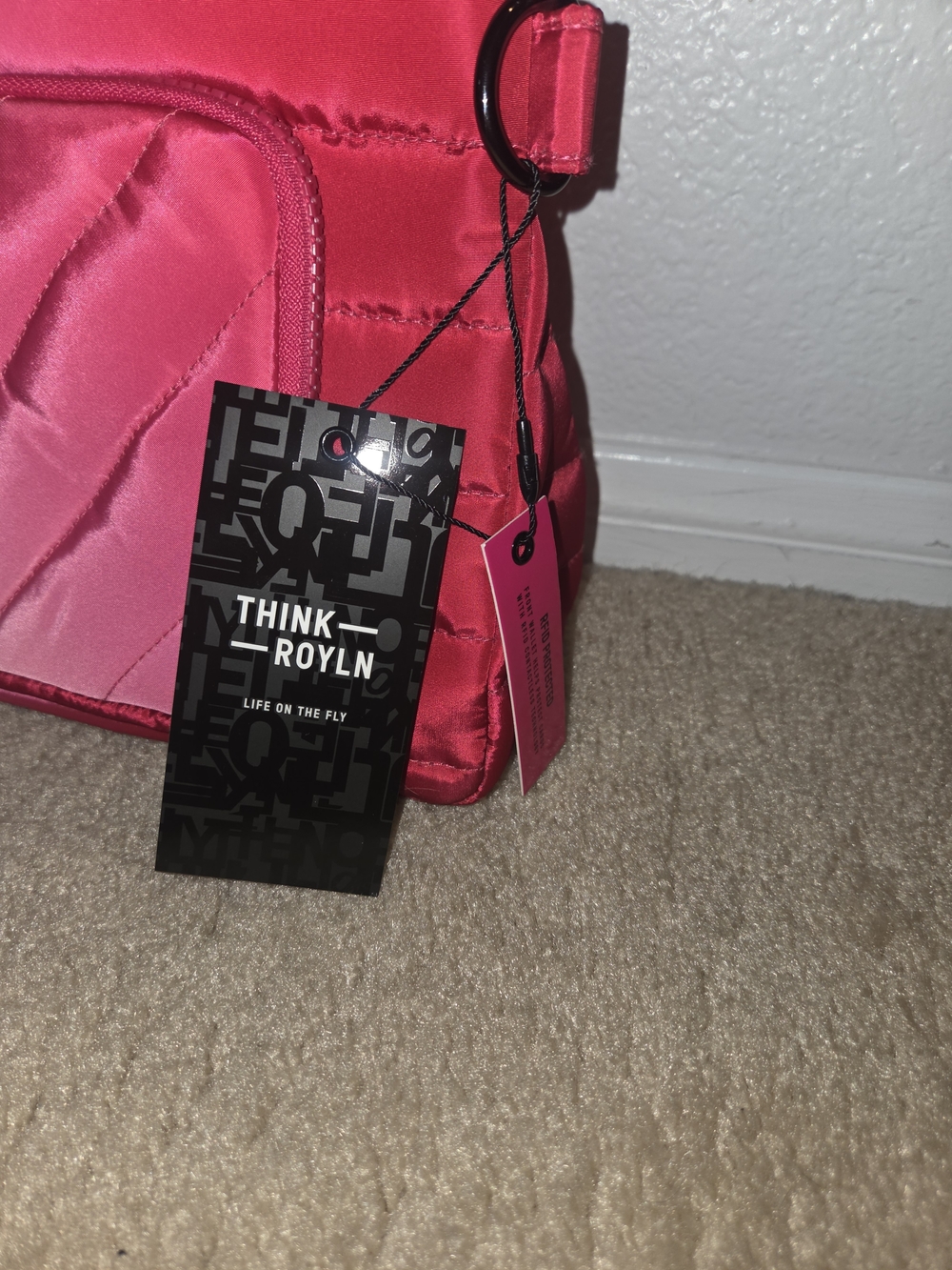 THINK ROYLN Bank Street XL Crossbody Bag With Pouch & Removable Strap NWT - Picture 8 of 9